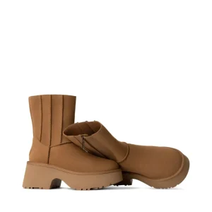 Bota classic new heights costura doble chestnut | UGG Fashion