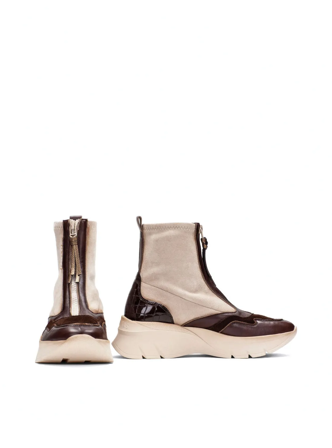 botn_sport_piel_beige_3.webp Botín sport piel beige | HISPANITAS Hot