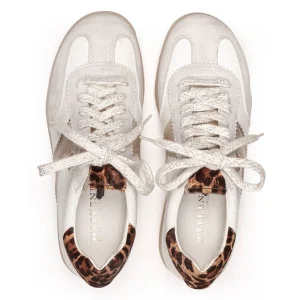 Deportivo retro piel blanco | WEEKEND Fashion