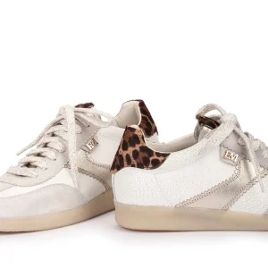 Deportivo retro piel blanco | WEEKEND Fashion