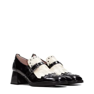 Mocasín flecos piel charol negro | HISPANITAS New