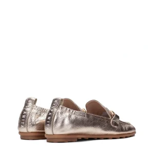 Mocasín plano piel metalizada cava | HISPANITAS Outlet