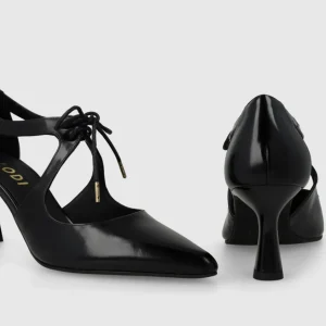 Salón cordón piel negro | LODI Online